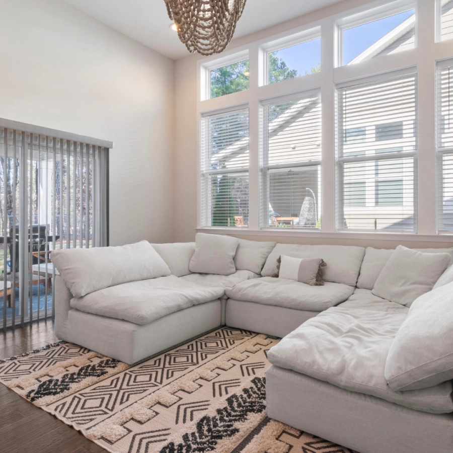 upholstery cleaning service